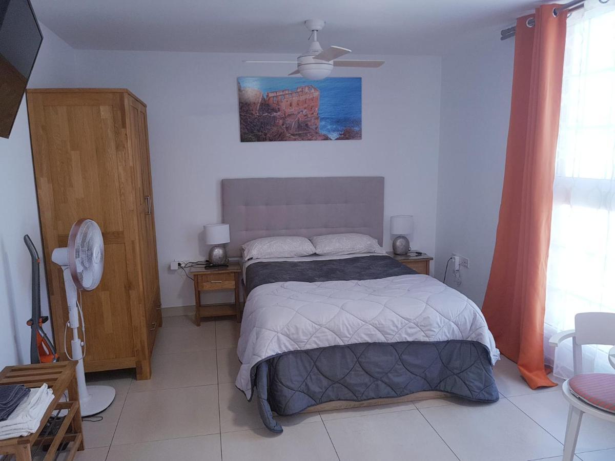 Estudio Nuevo Con Bano, Cocina Y Gran Terraza Лос-Реалехос Экстерьер фото